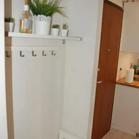 Apartment Gem In The City's Heart