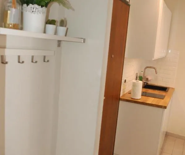 Apartament Gem In The City's Heart