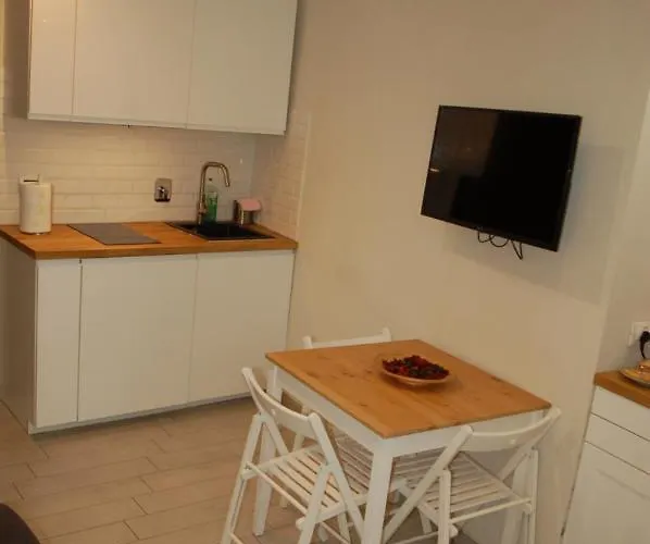 Gem In The City's Heart *