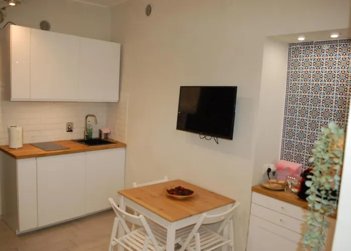 Apartament Gem In The City's Heart